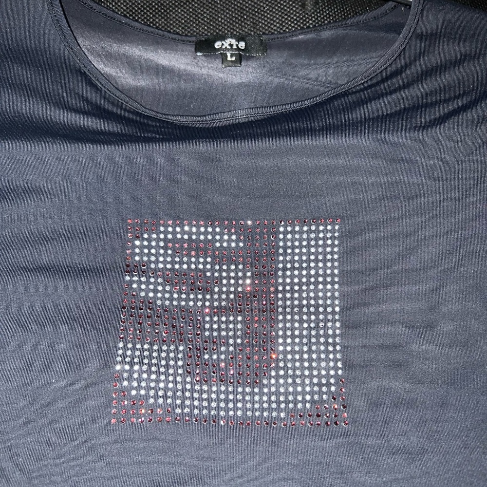 Great condition vintage 90’s shirt